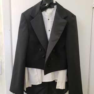 Boys Tuxedo w Tailcoat